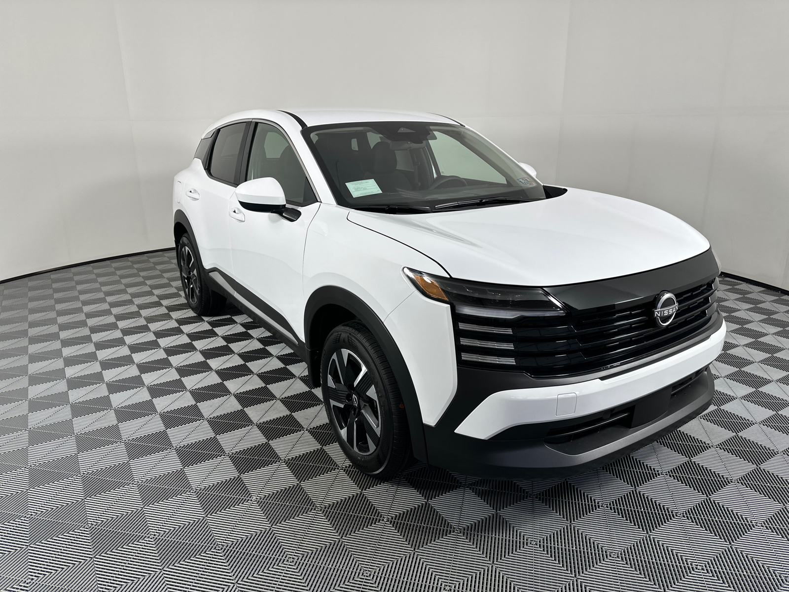 2025 Nissan Kicks SV 1