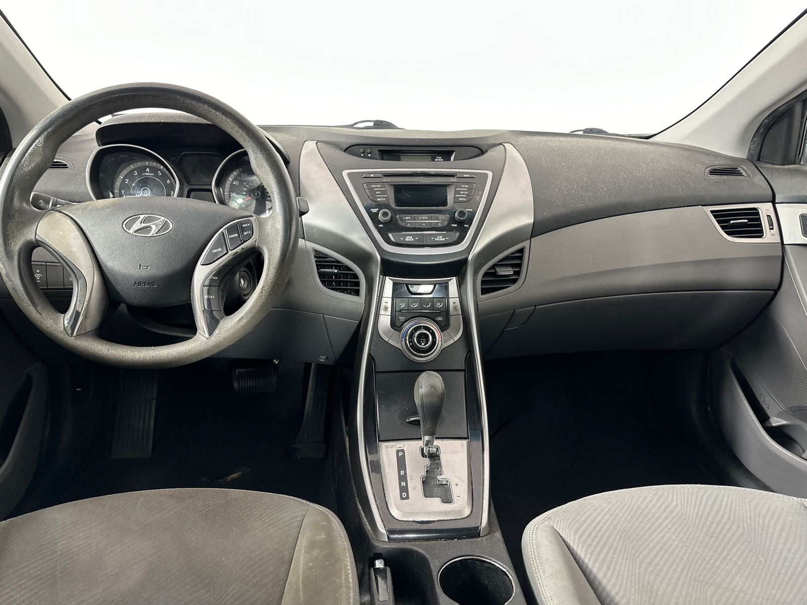 2013 Hyundai Elantra GLS 16