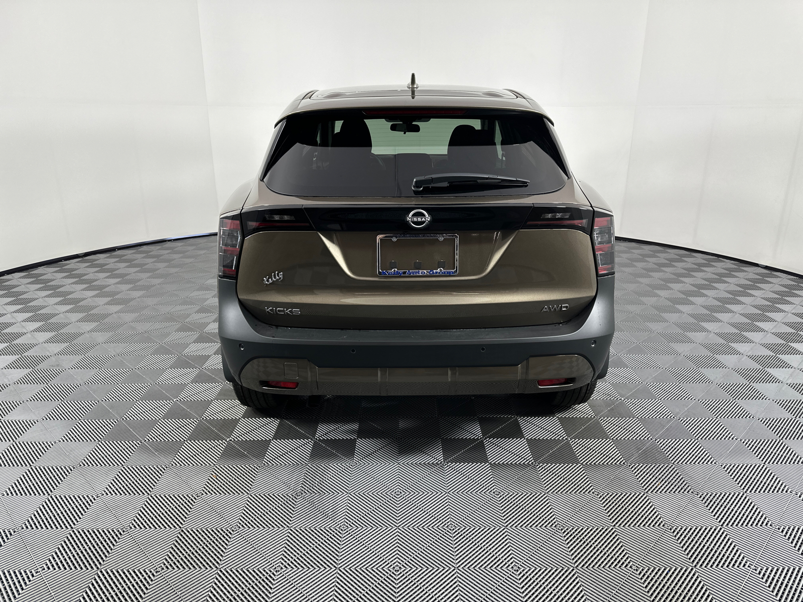 2025 Nissan Kicks SV 6