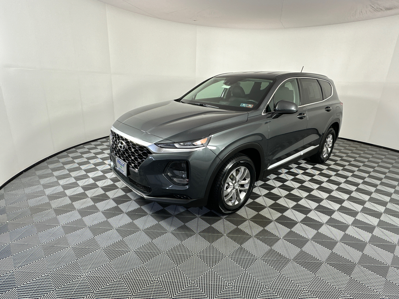 2020 Hyundai Santa Fe SE 3