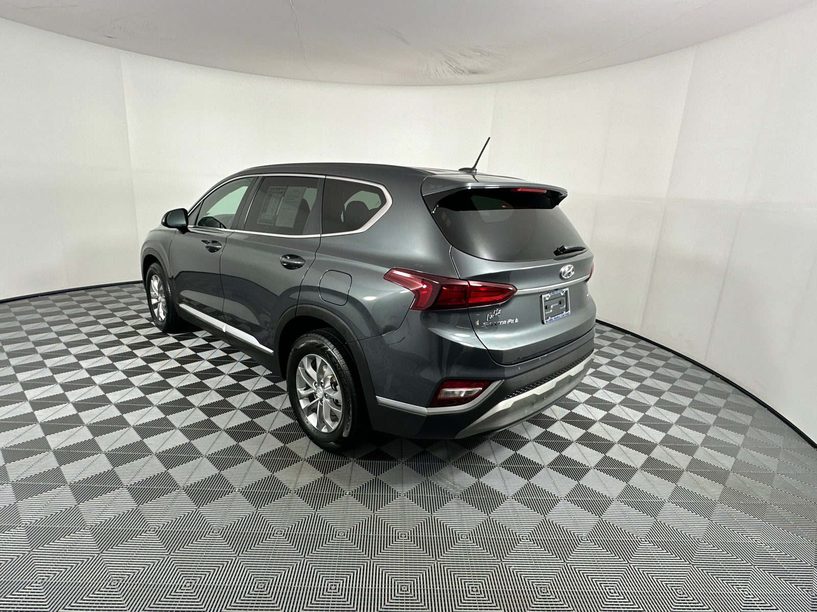 2020 Hyundai Santa Fe SE 5