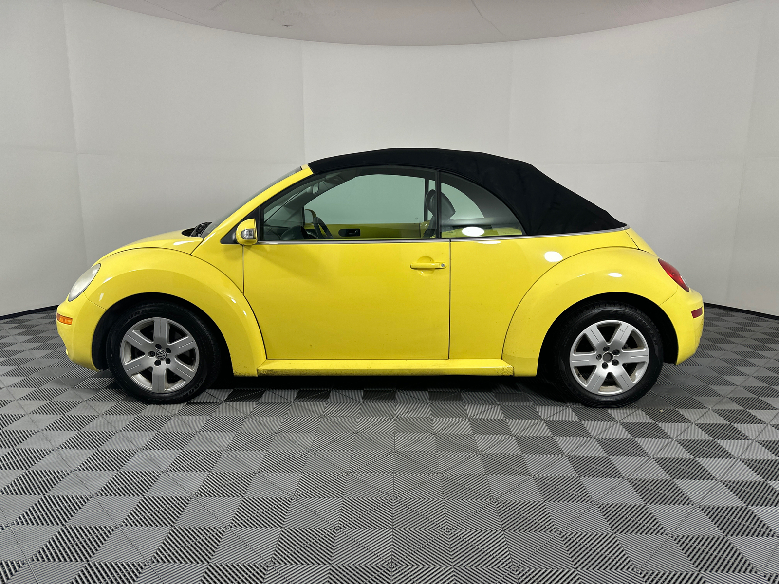 2007 Volkswagen Beetle 2.5L 4