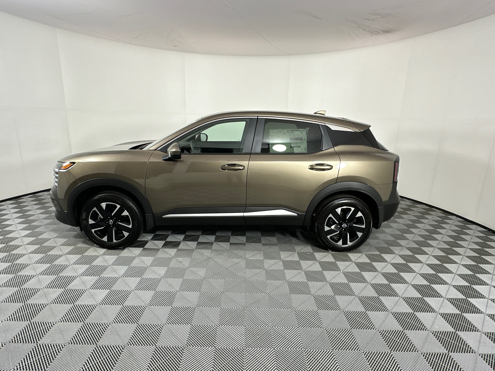 2025 Nissan Kicks SV 4