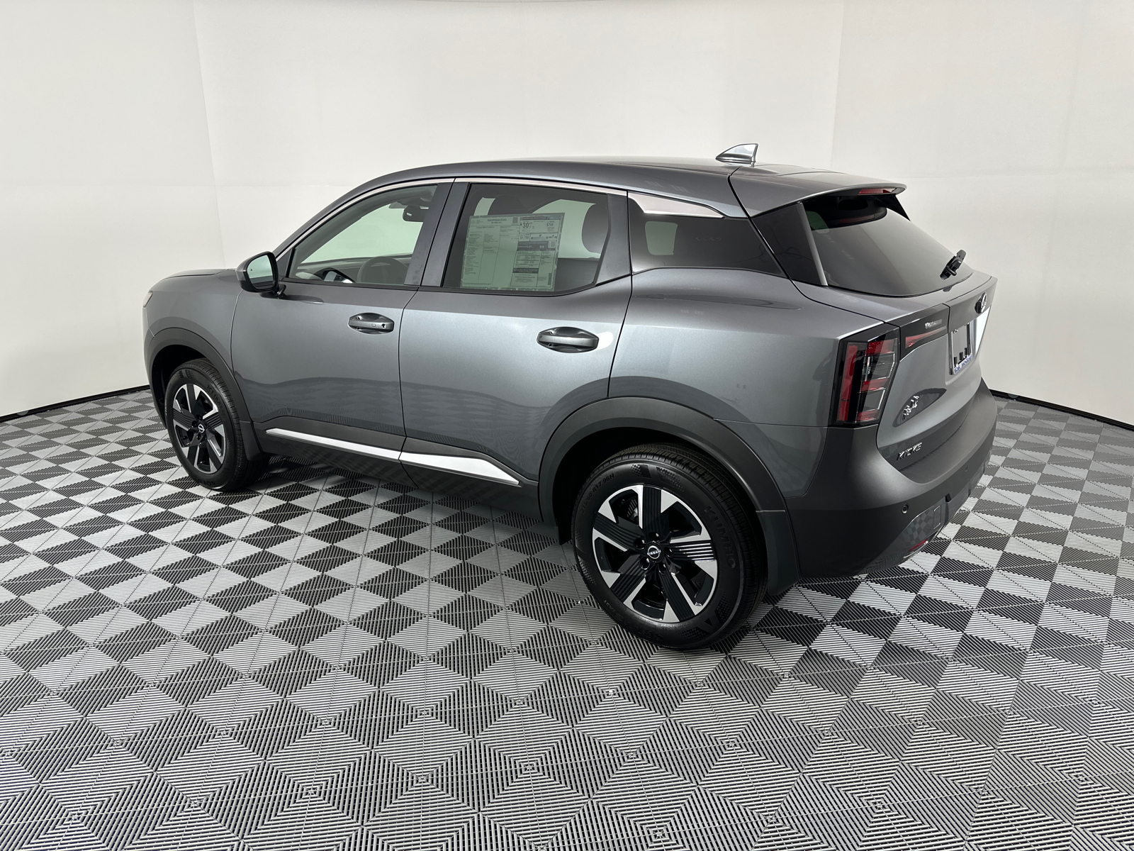 2025 Nissan Kicks SV 5