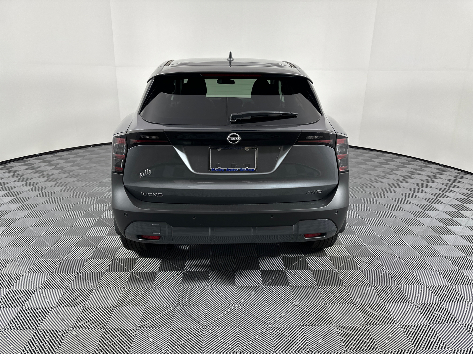 2025 Nissan Kicks SV 6