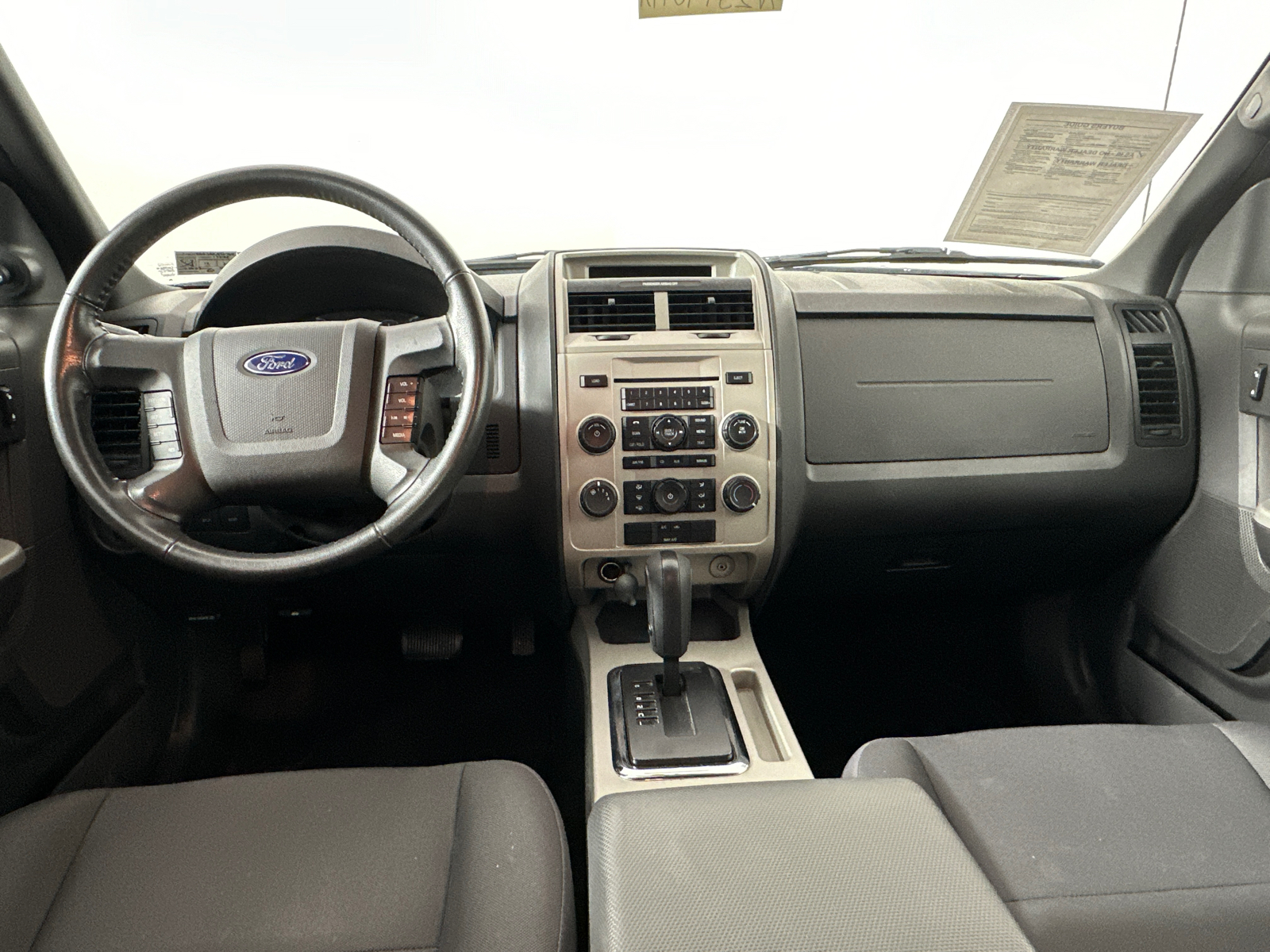 2011 Ford Escape XLT 17