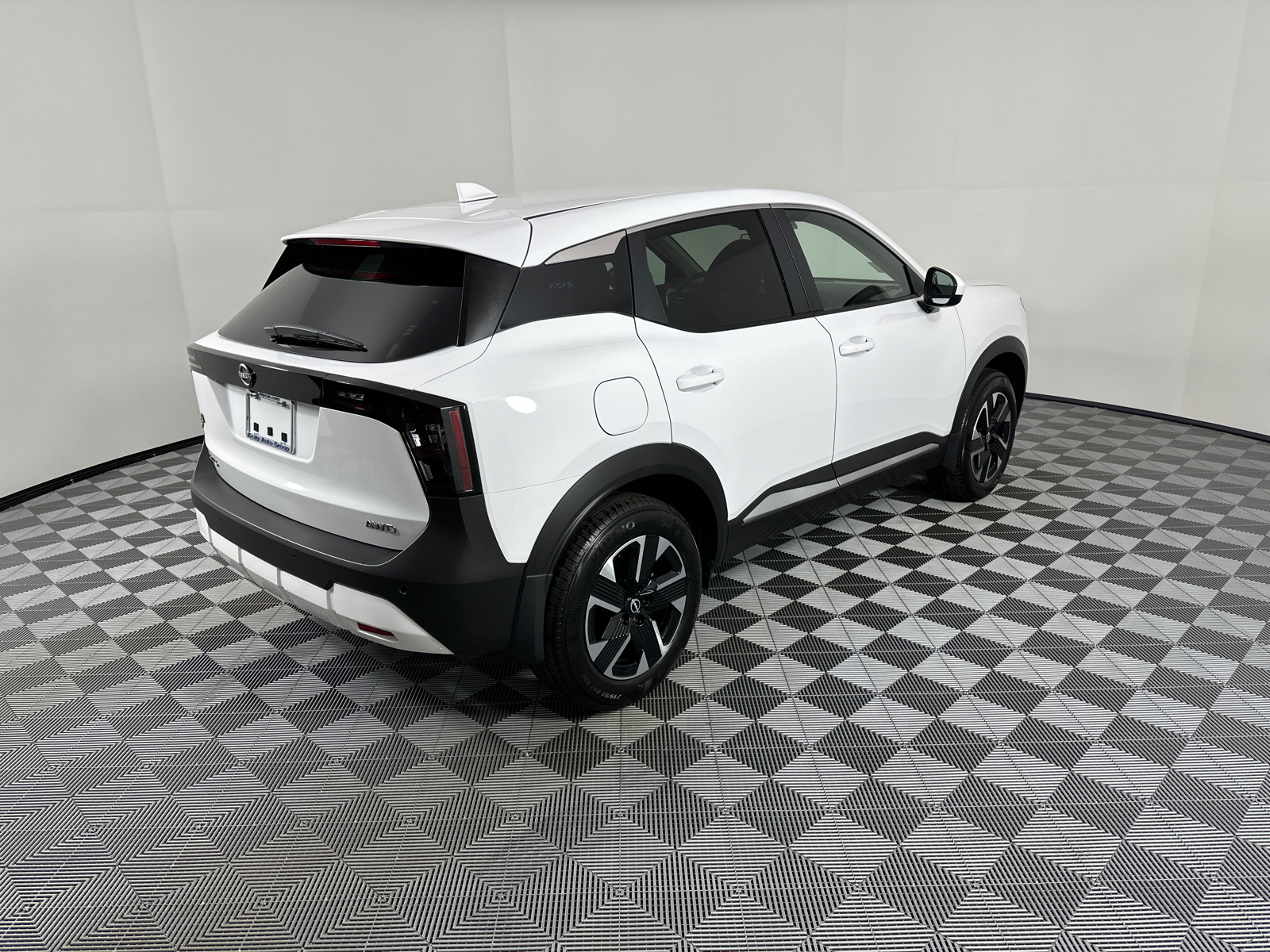 2025 Nissan Kicks SV 7