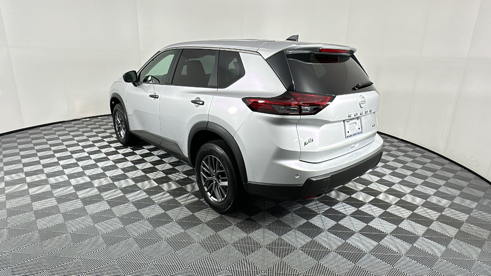 2025 Nissan Rogue S 5