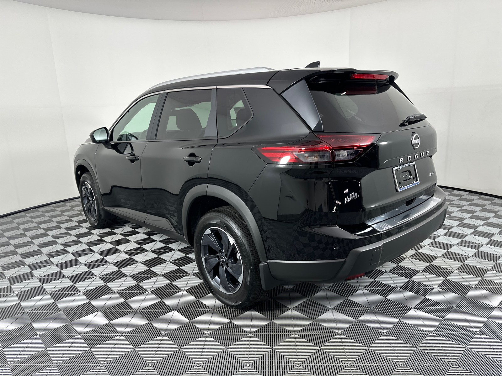 2025 Nissan Rogue SV 5