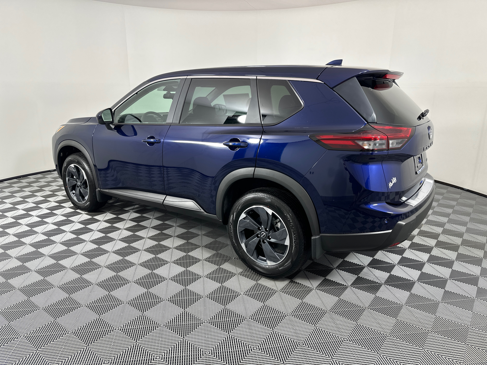 2025 Nissan Rogue SV 5