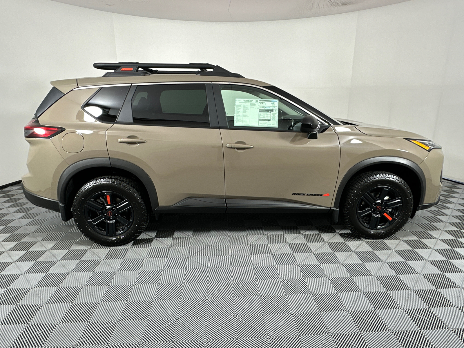 2025 Nissan Rogue  8