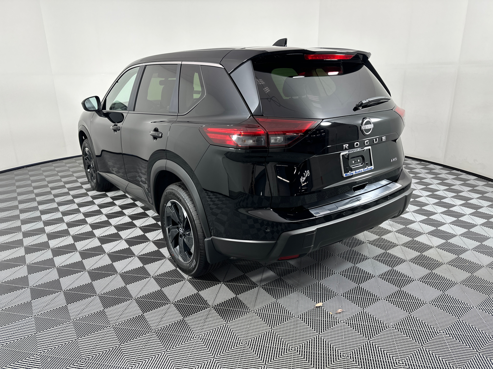 2025 Nissan Rogue SV 5