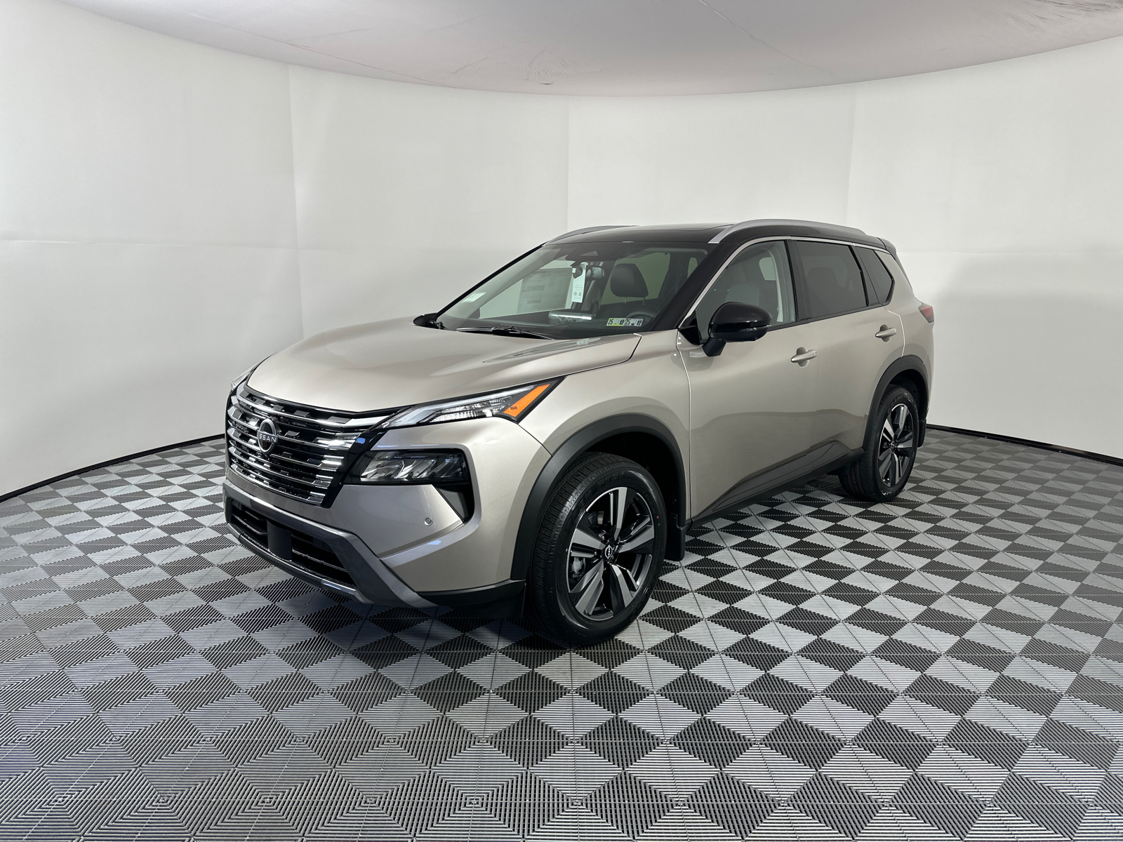 2025 Nissan Rogue SL 3