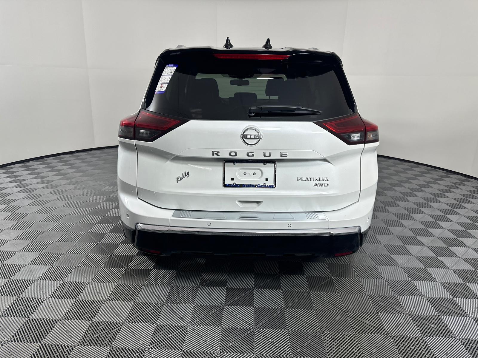 2025 Nissan Rogue Platinum 6