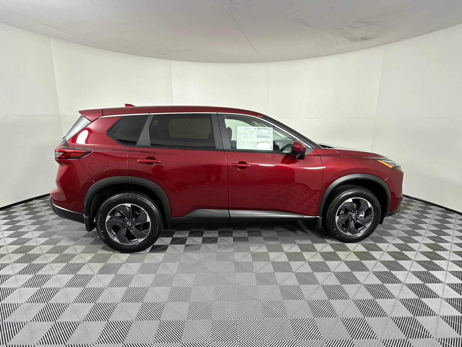 2025 Nissan Rogue SV 8