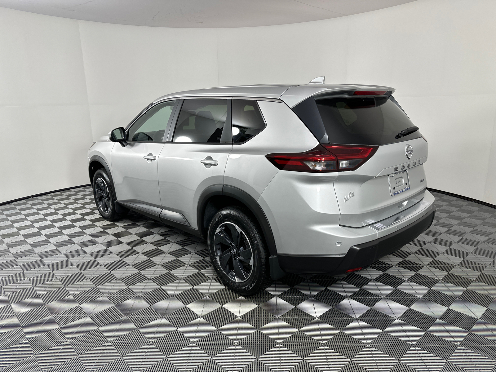 2025 Nissan Rogue SV 5