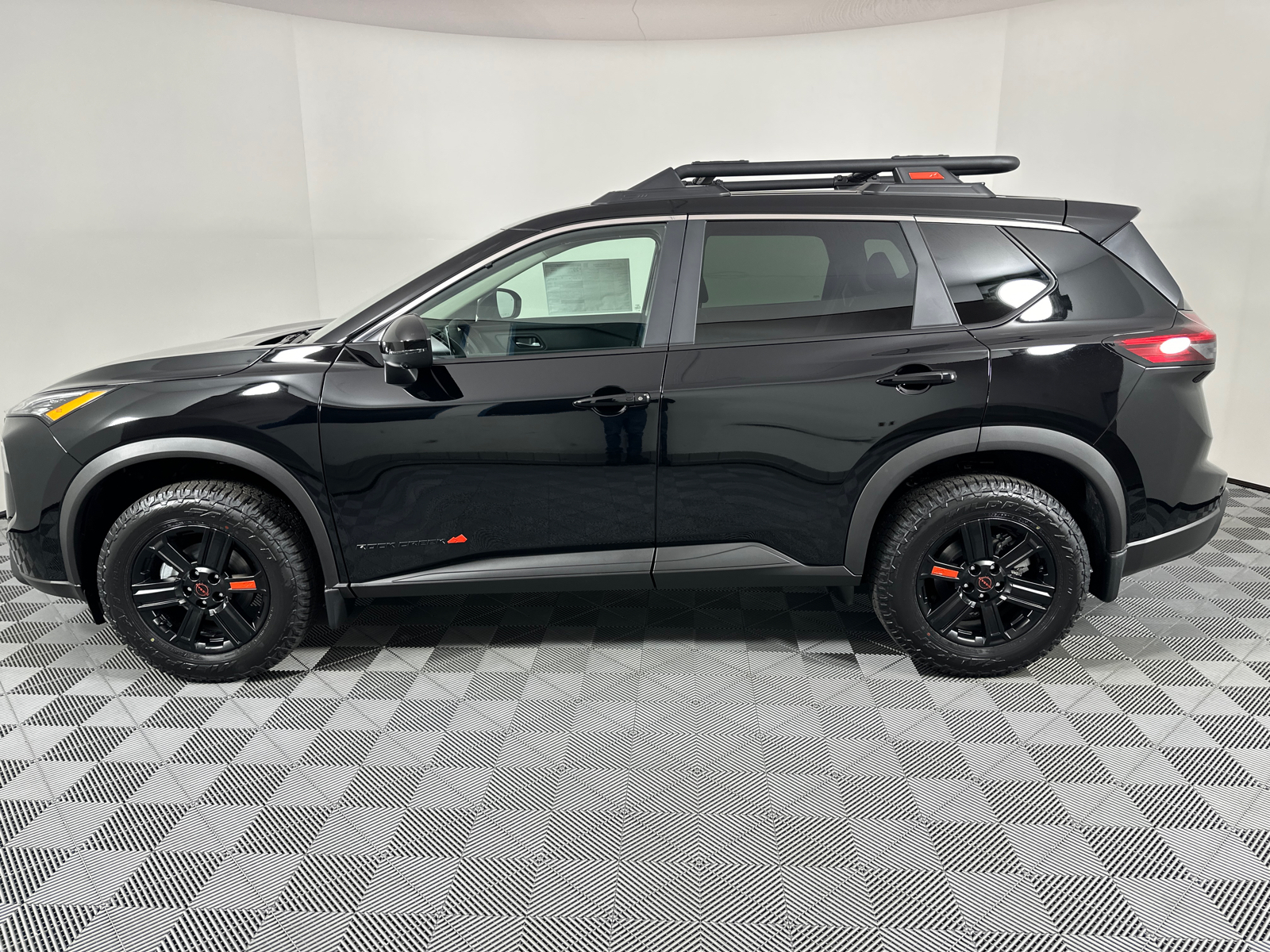 2025 Nissan Rogue Rock Creek 4