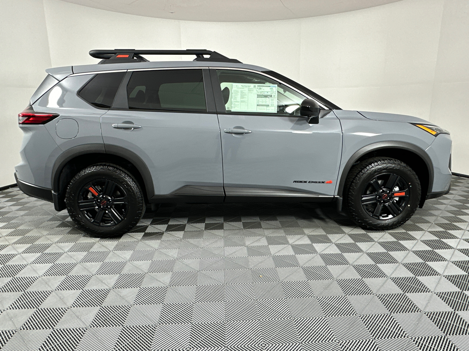 2025 Nissan Rogue Rock Creek 8