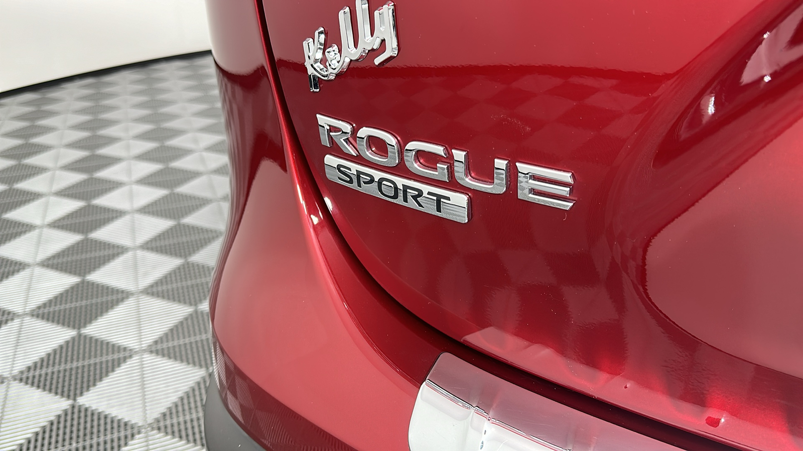 2021 Nissan Rogue Sport SV 9