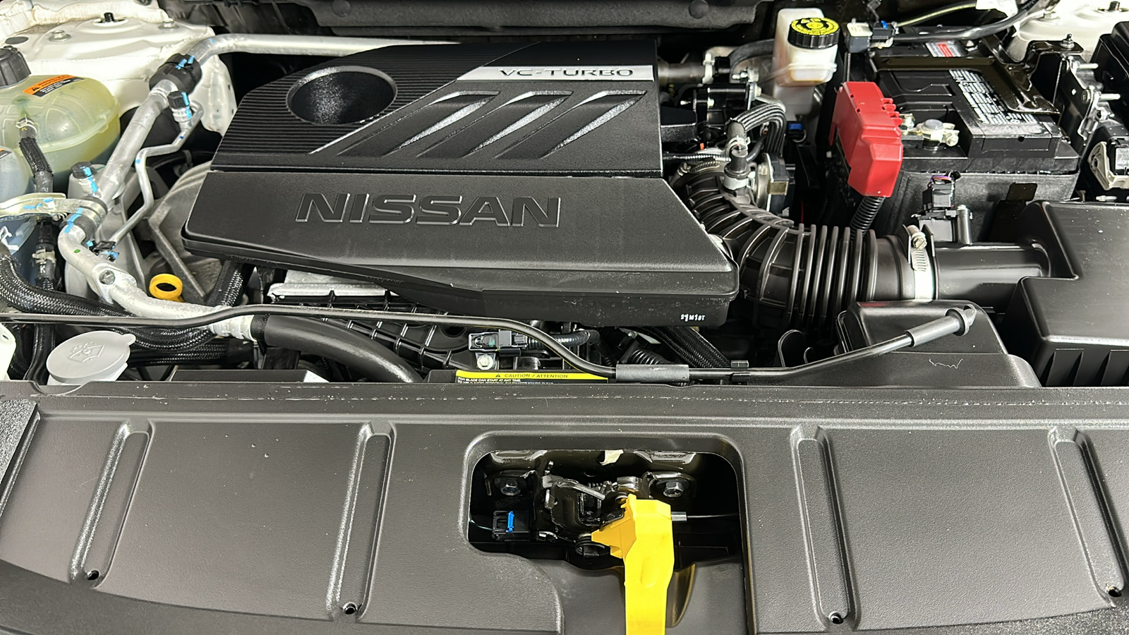 2023 Nissan Rogue SV 33