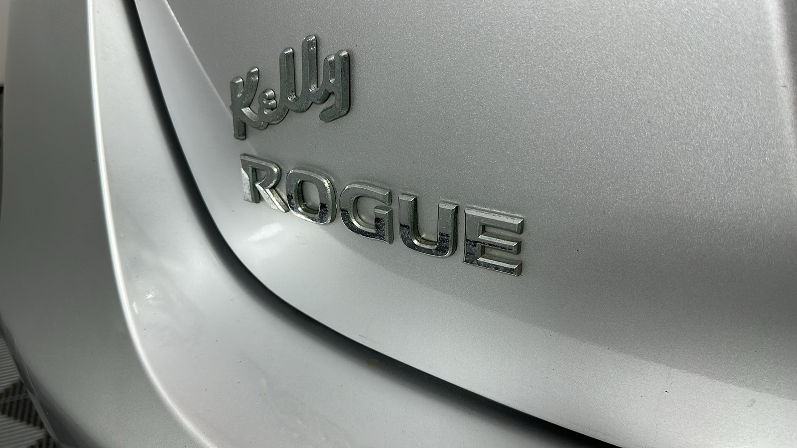 2010 Nissan Rogue S 9