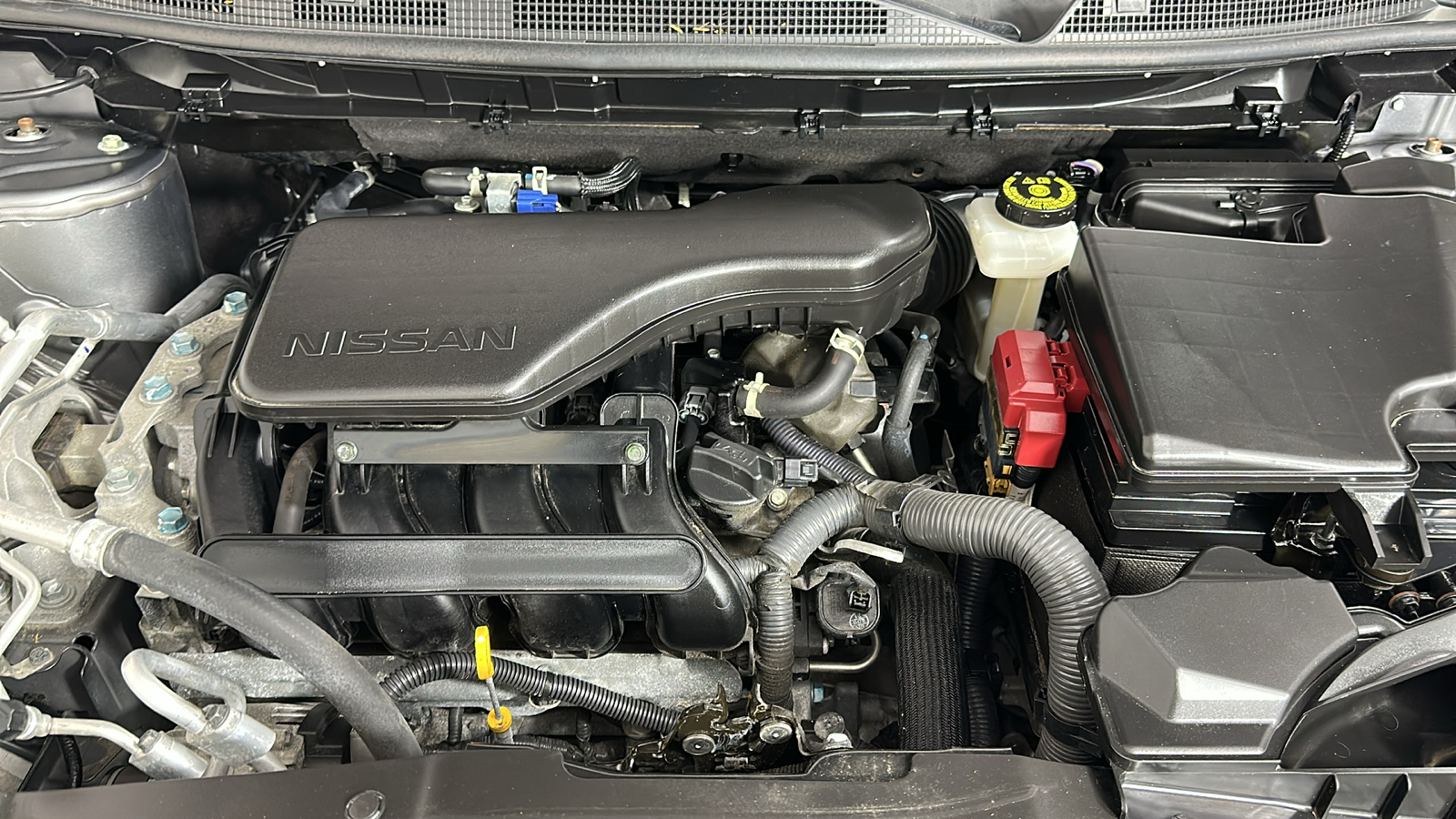 2021 Nissan Rogue Sport S 29