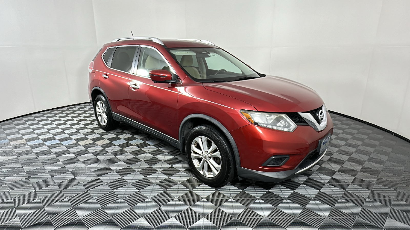 2016 Nissan Rogue  1