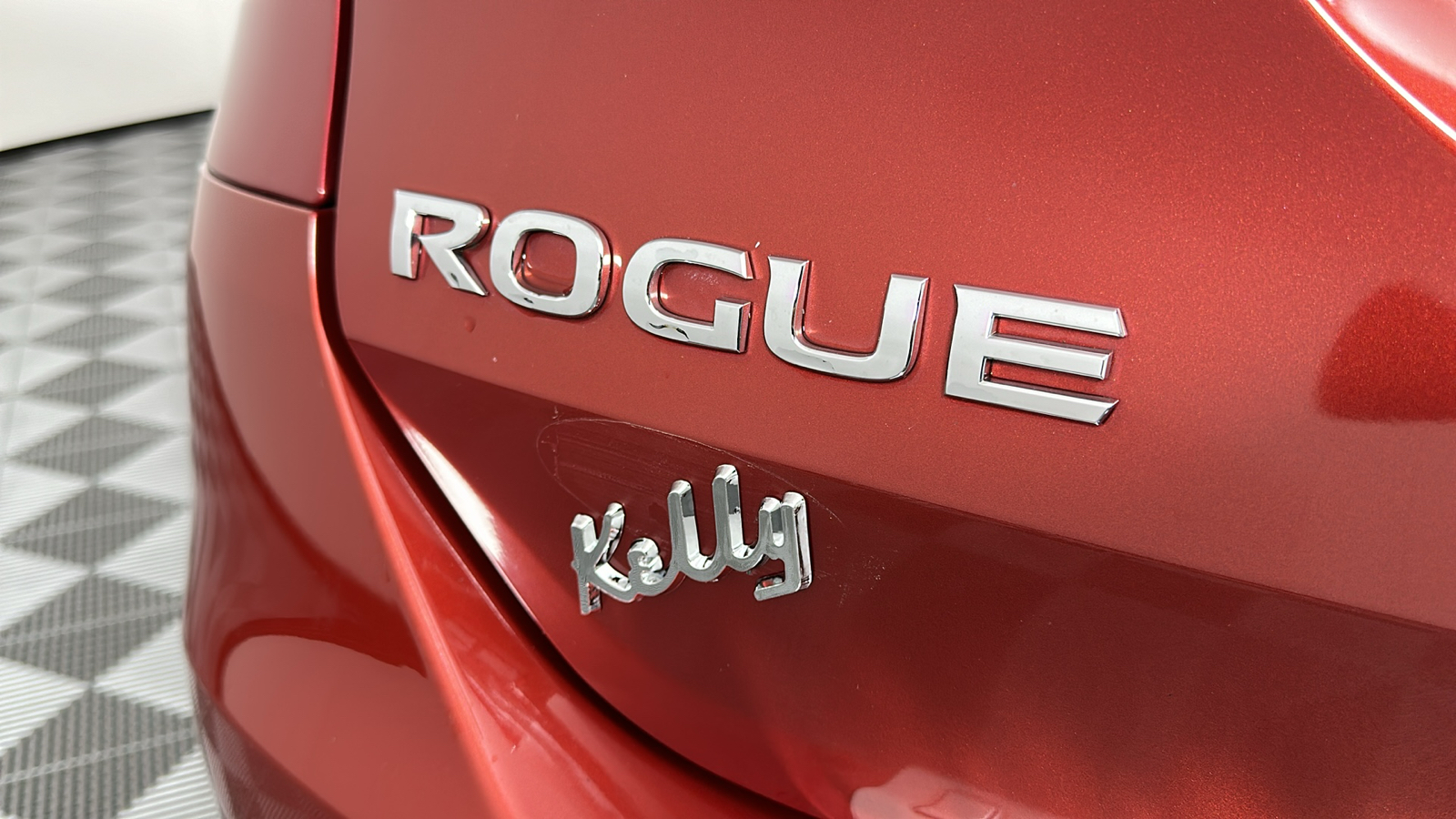 2016 Nissan Rogue  9