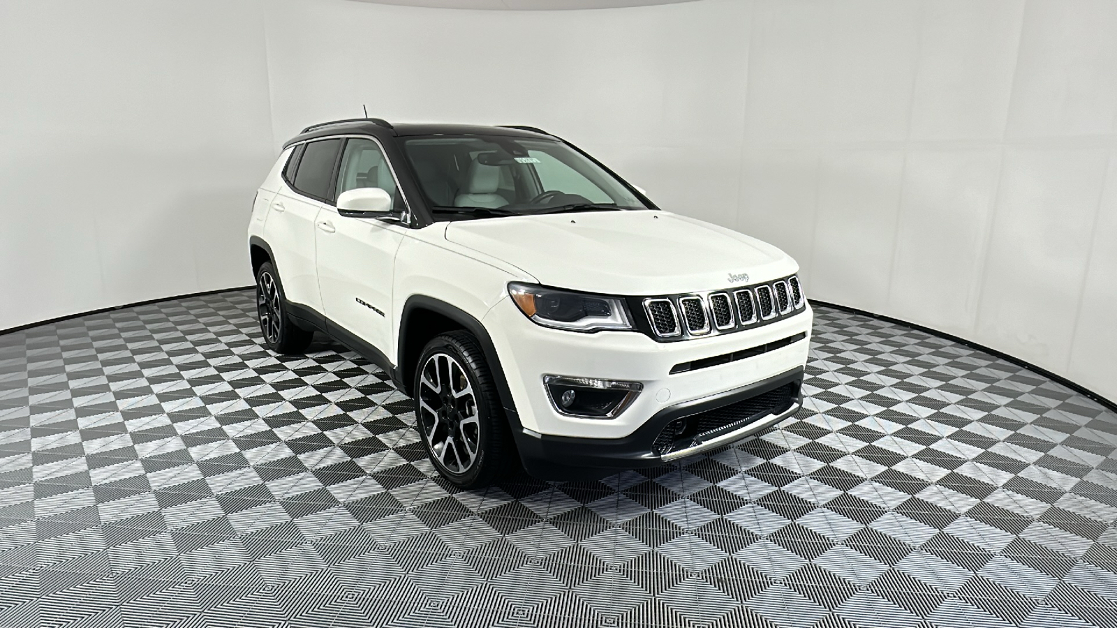 2021 Jeep Compass Limited 1