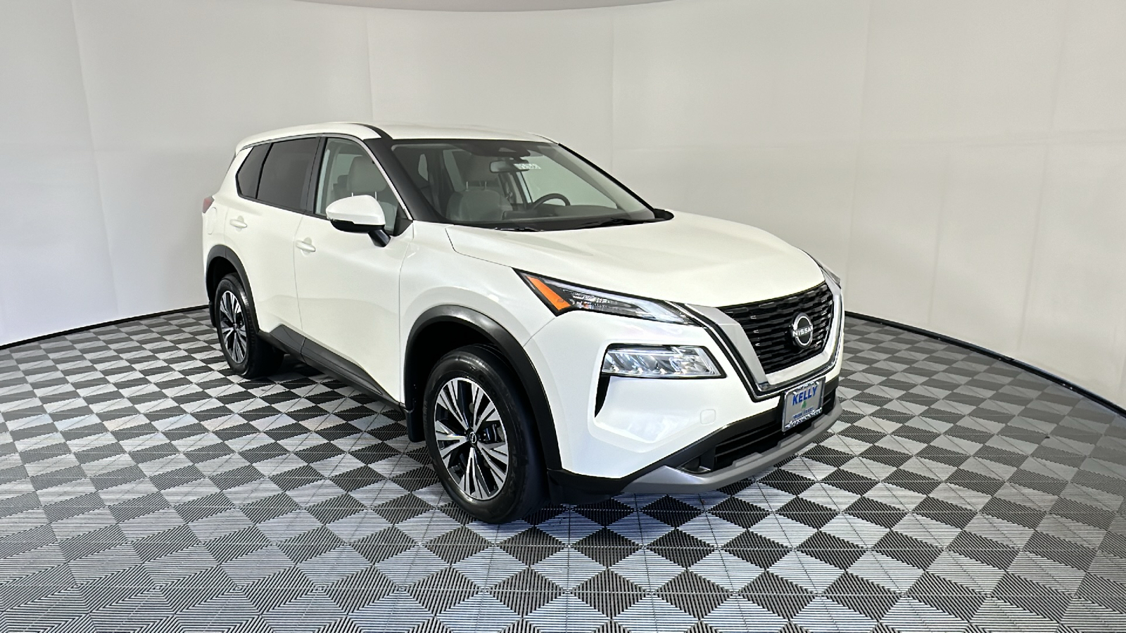 2023 Nissan Rogue SV 1