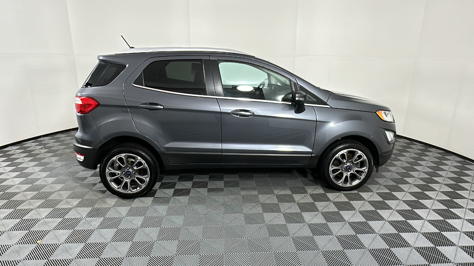 2021 Ford EcoSport Titanium 8