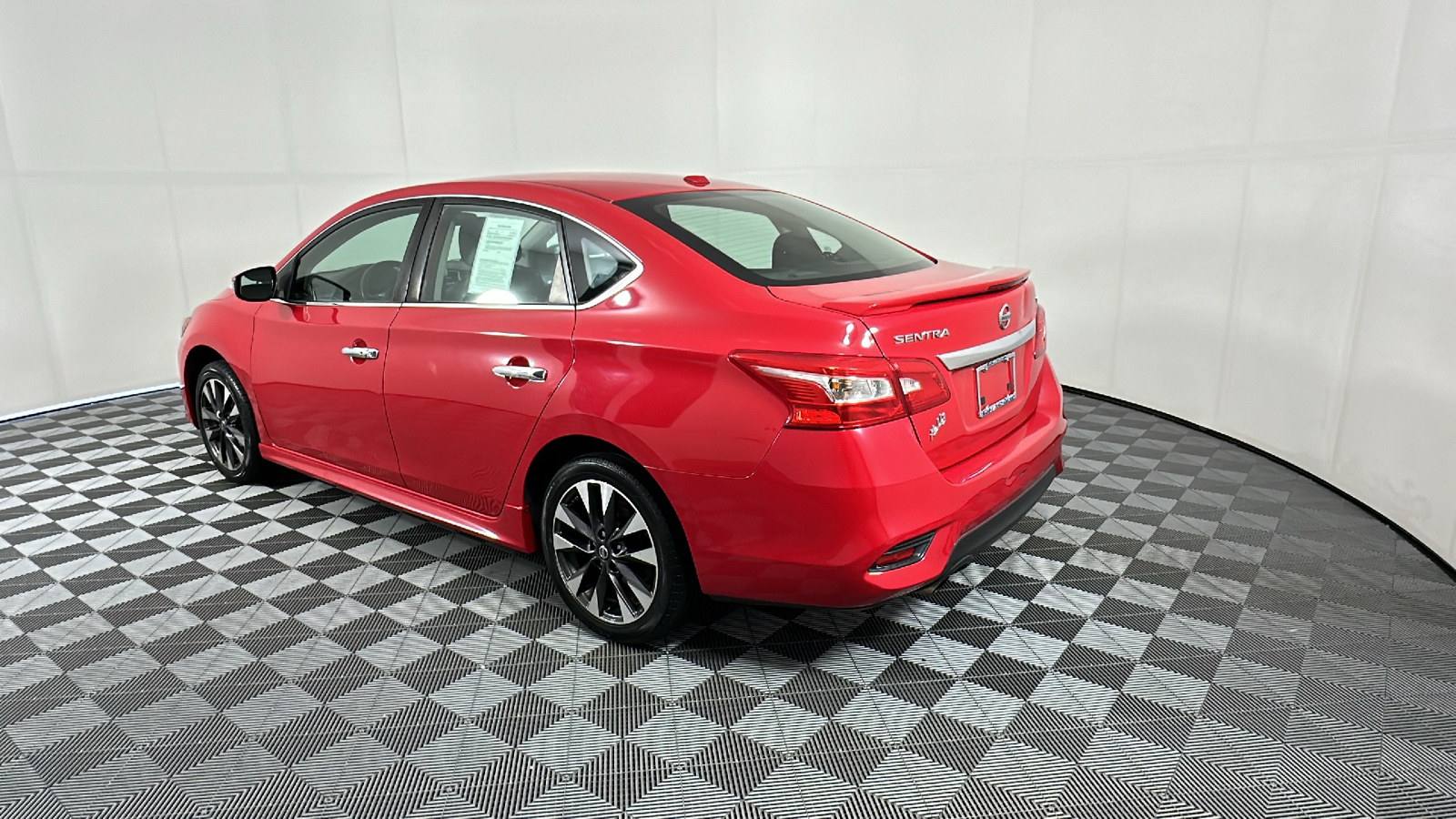 2016 Nissan Sentra SR 5