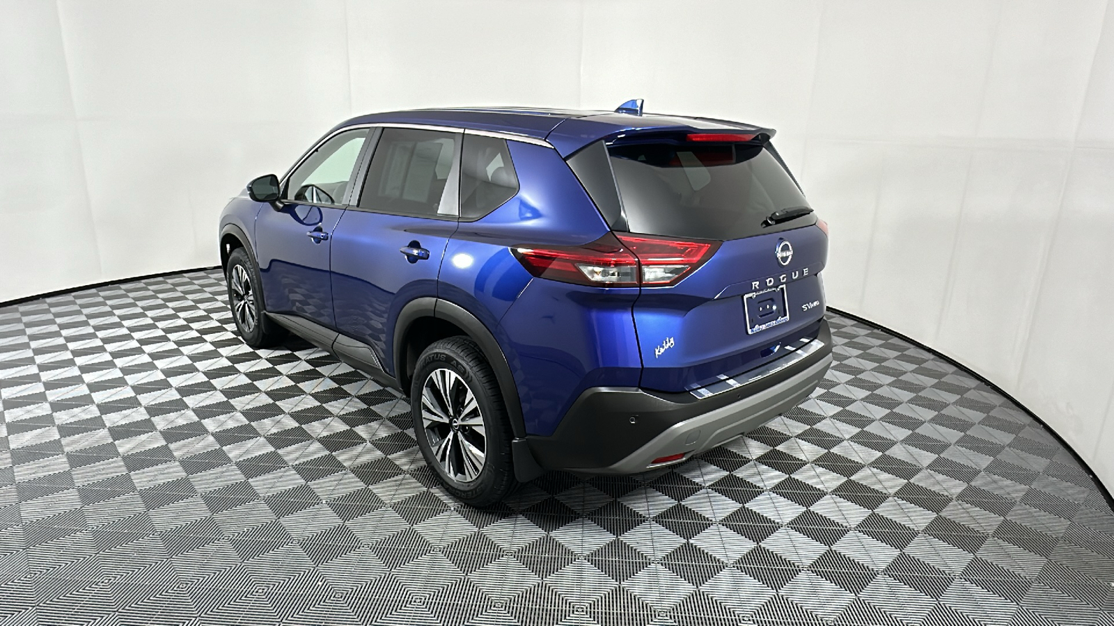 2023 Nissan Rogue SV 5