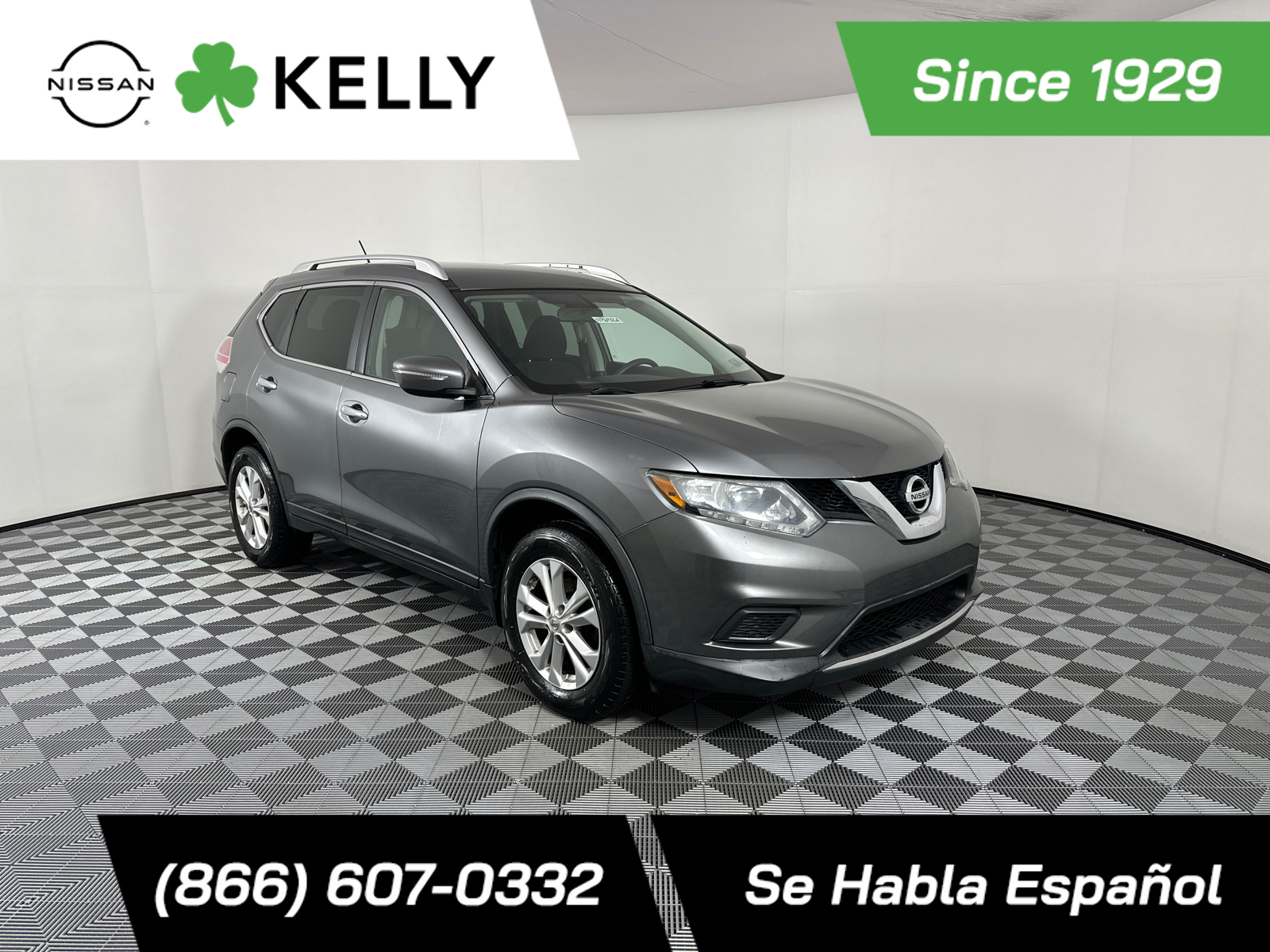 2015 Nissan Rogue SV 1