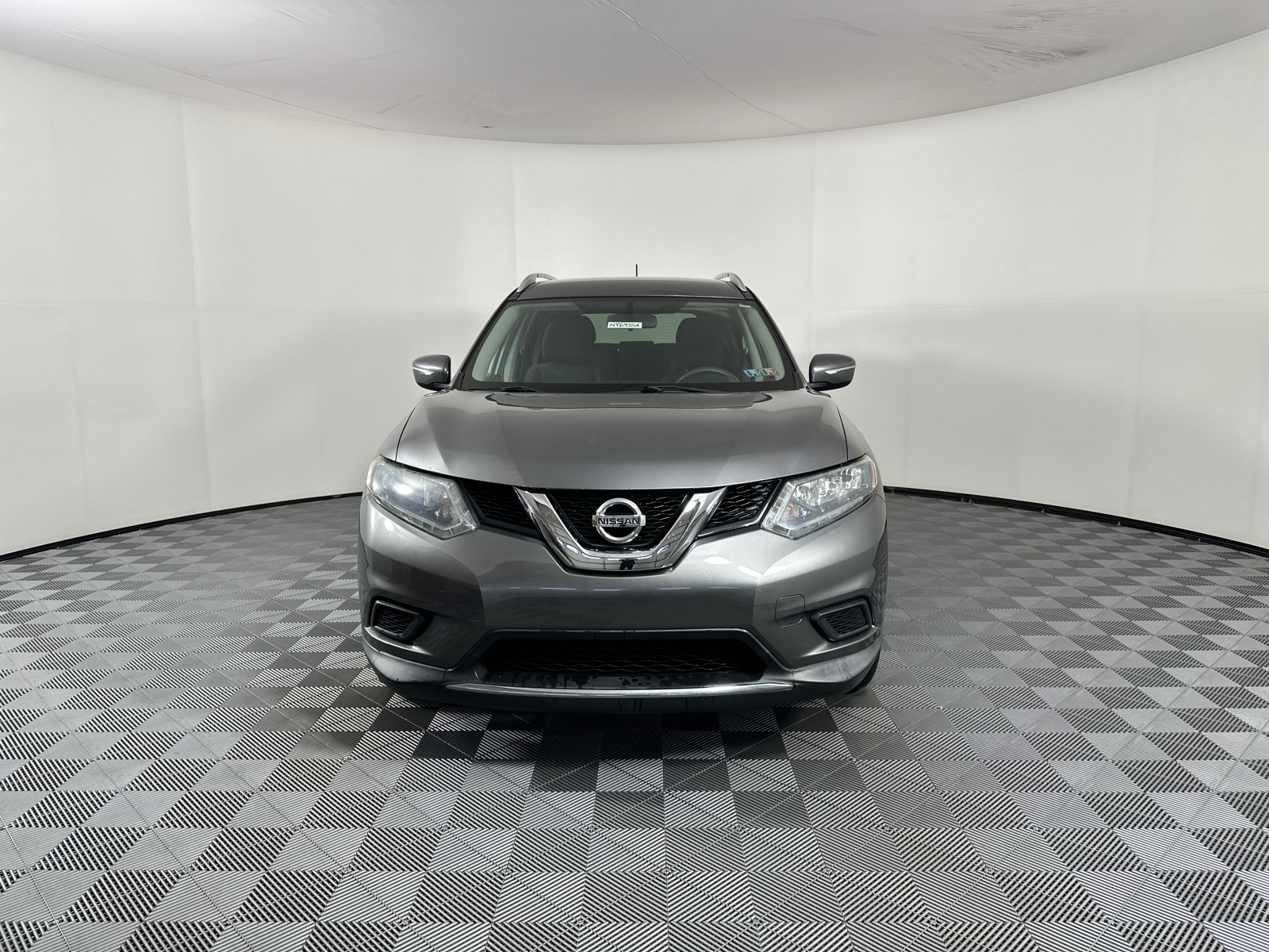 2015 Nissan Rogue SV 2