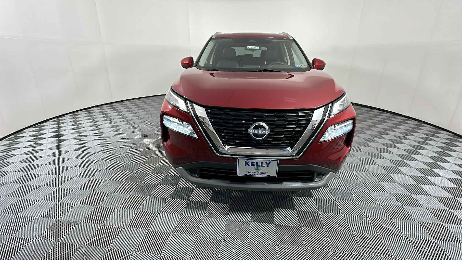 2023 Nissan Rogue SV 2