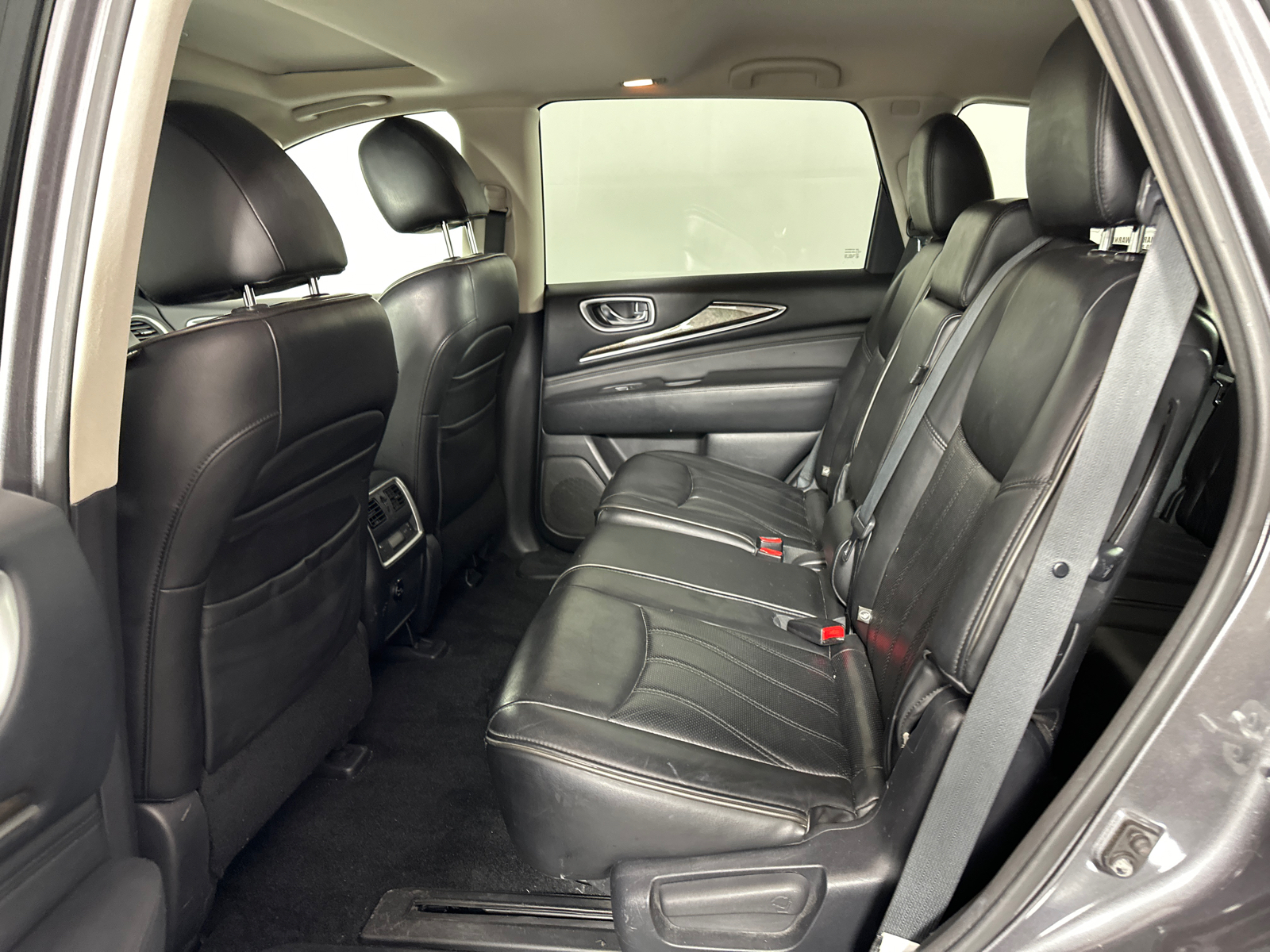 2015 INFINITI QX60 Base 18