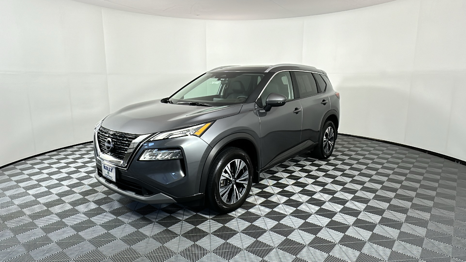 2023 Nissan Rogue SV 3