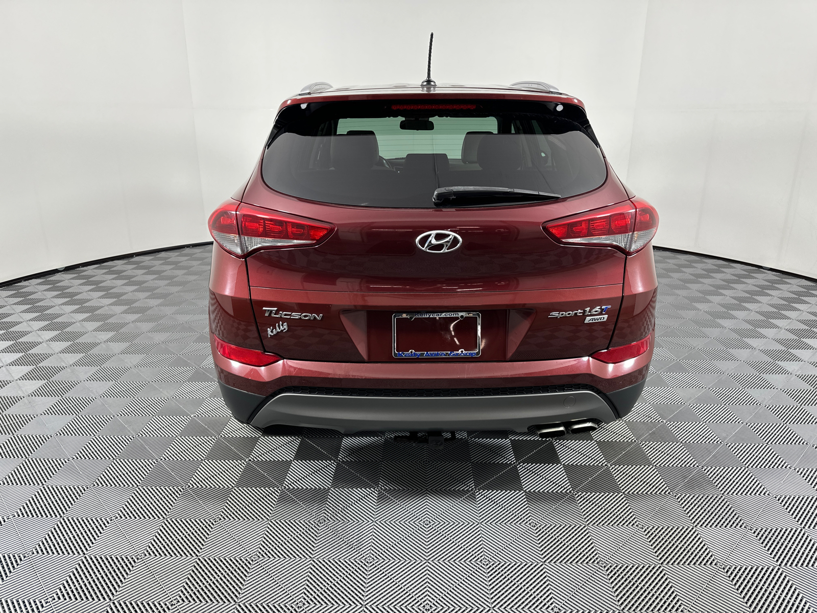 2016 Hyundai Tucson Sport 6