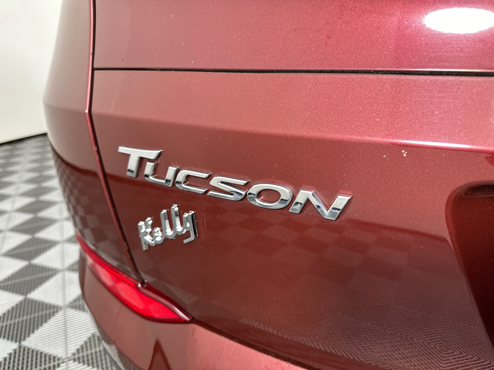 2016 Hyundai Tucson Sport 9