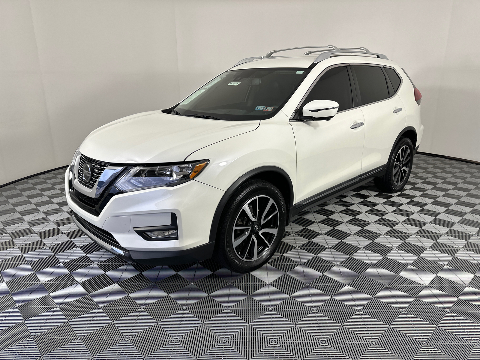 2019 Nissan Rogue SL 3