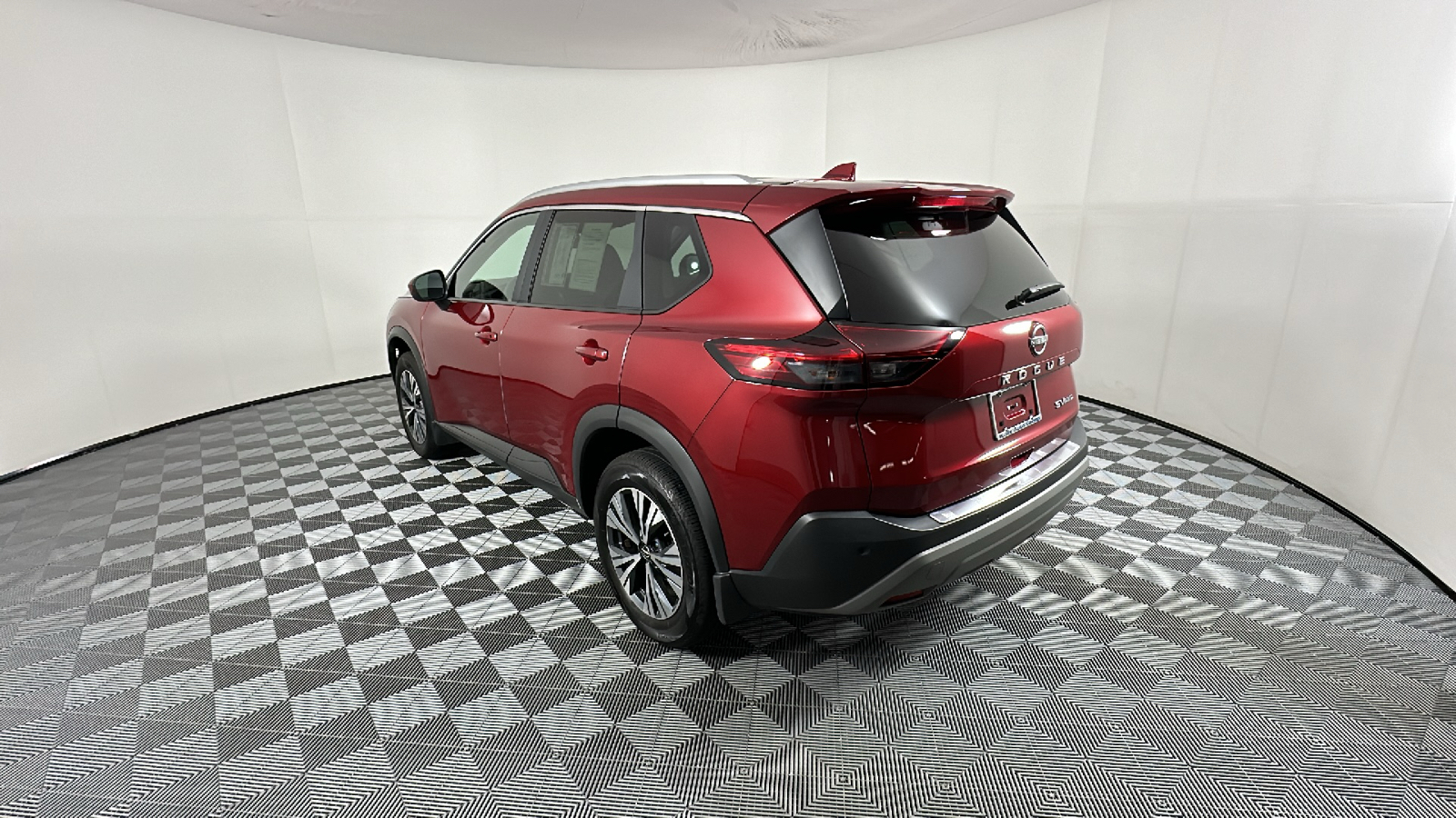 2023 Nissan Rogue SV 5