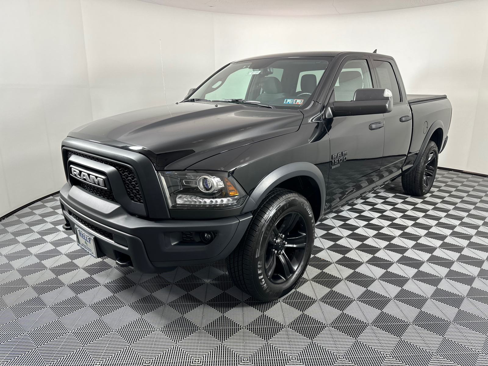 2021 Ram 1500 Classic Warlock 3