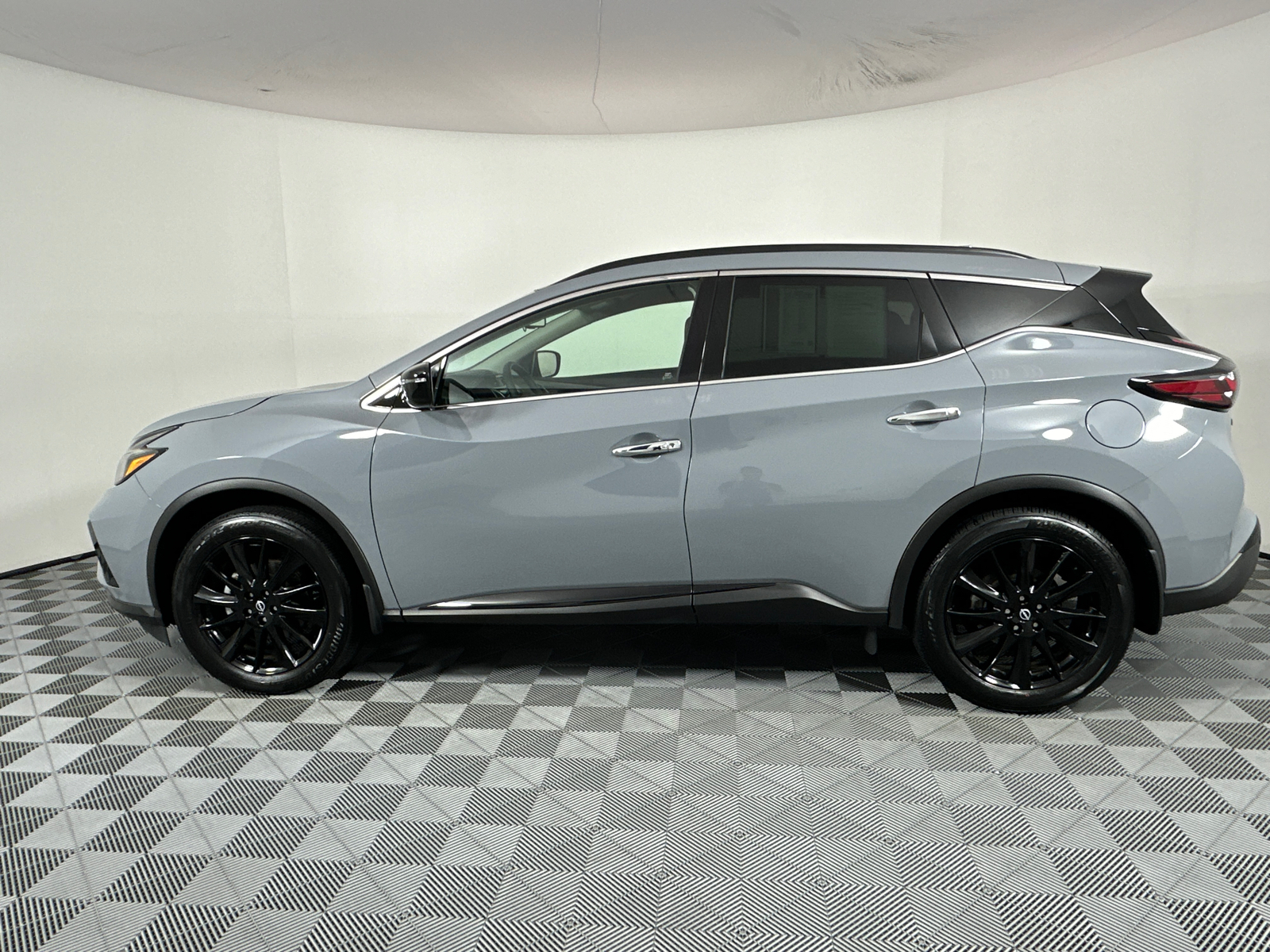 2023 Nissan Murano SV 4