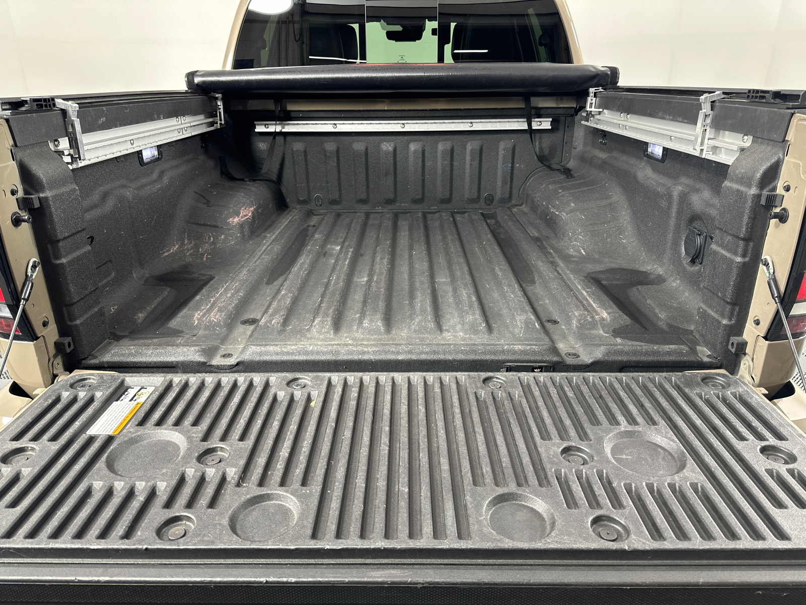 2023 Nissan Frontier PRO-4X 11