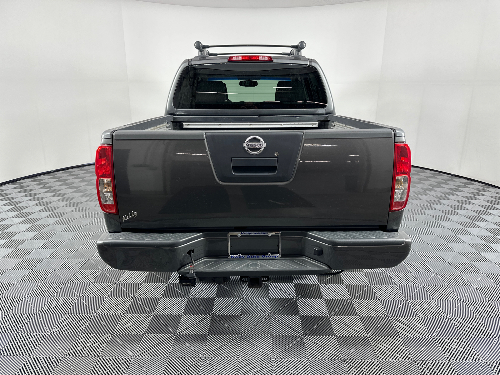 2006 Nissan Frontier LE 6