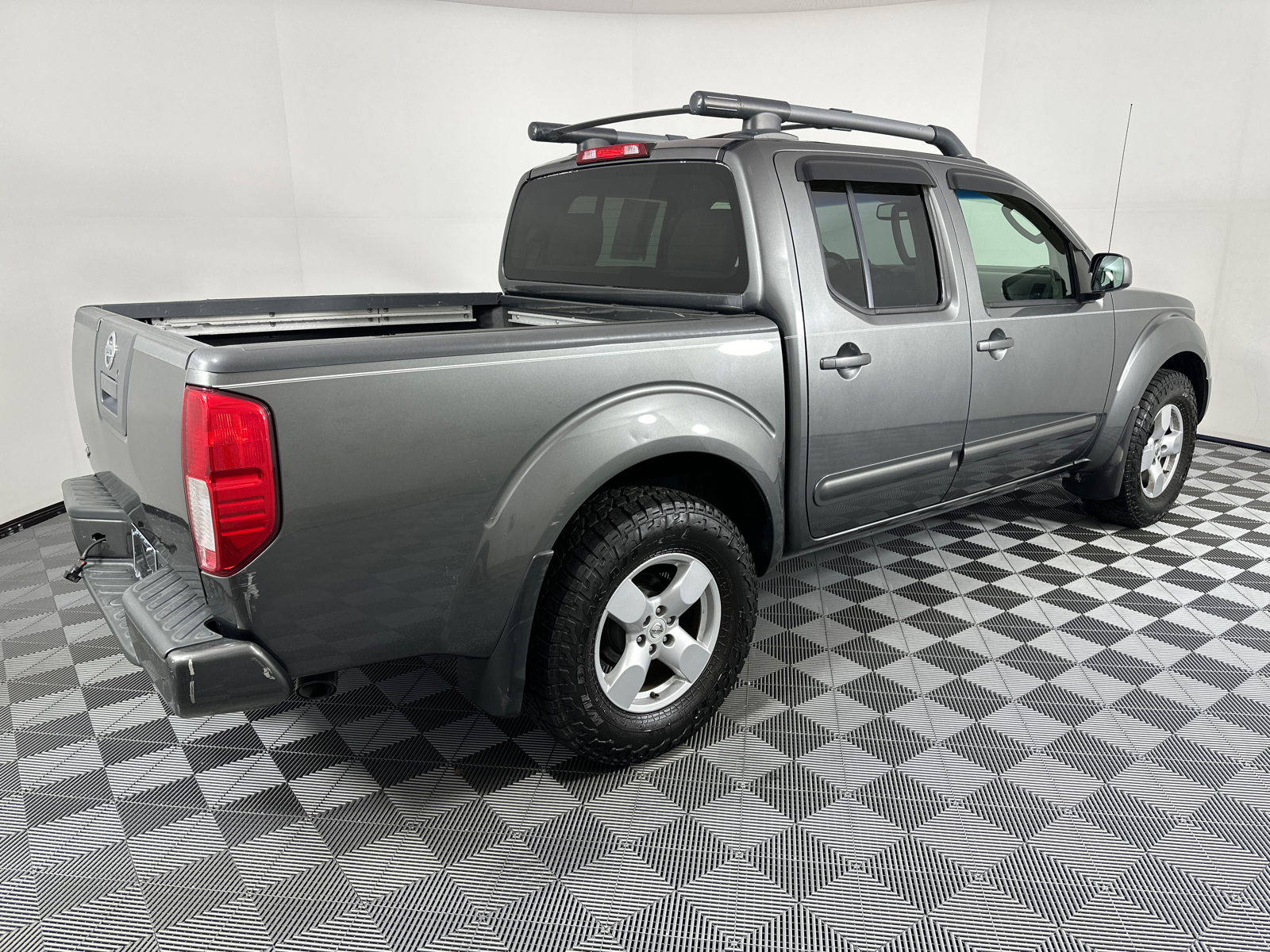 2006 Nissan Frontier LE 7