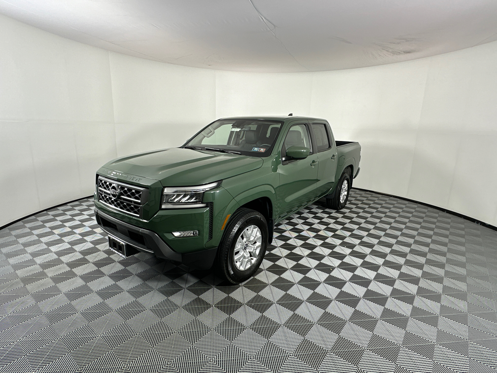 2023 Nissan Frontier SV 3