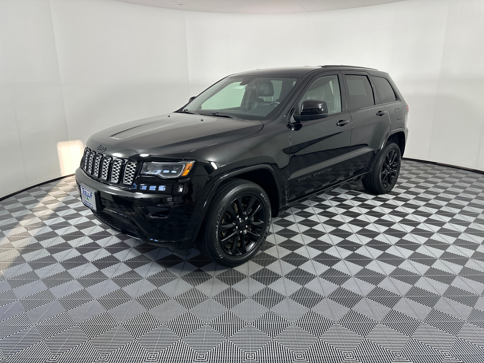 2021 Jeep Grand Cherokee Laredo X 3