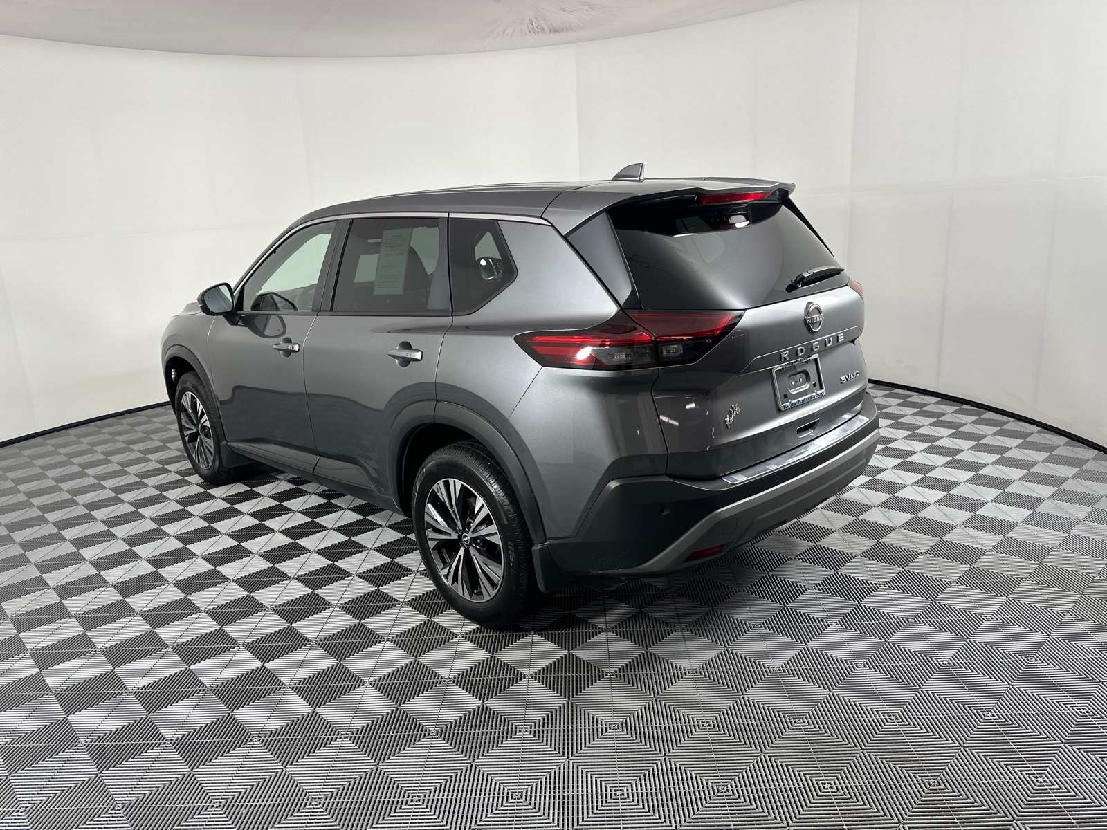 2023 Nissan Rogue SV 5